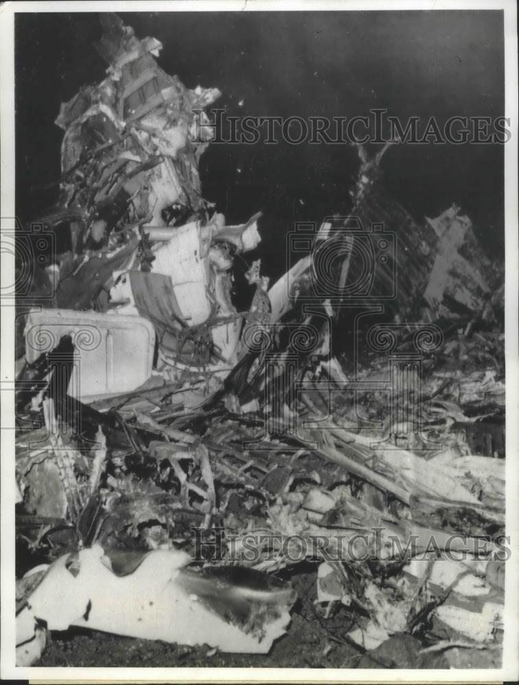 1963 Press Photo Wreckage of Northwest Orient Airline Plane Flight 705 - Historic Images