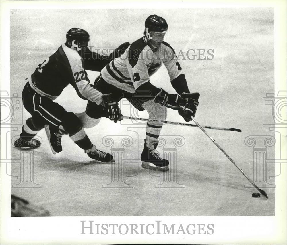1988 Press Photo Spokane Chiefs Jeff Kitsch and Link Gaetz - sps05993 - Historic Images