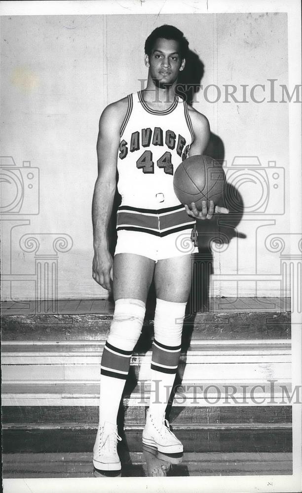 1970 Press Photo EWSC Savages basketball player, Gale - sps06383 - Historic Images