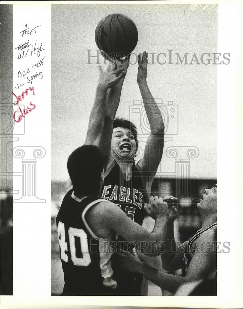 1988 Press Photo West Valley basketball player, Jerry Glass at exhibition game - Historic Images