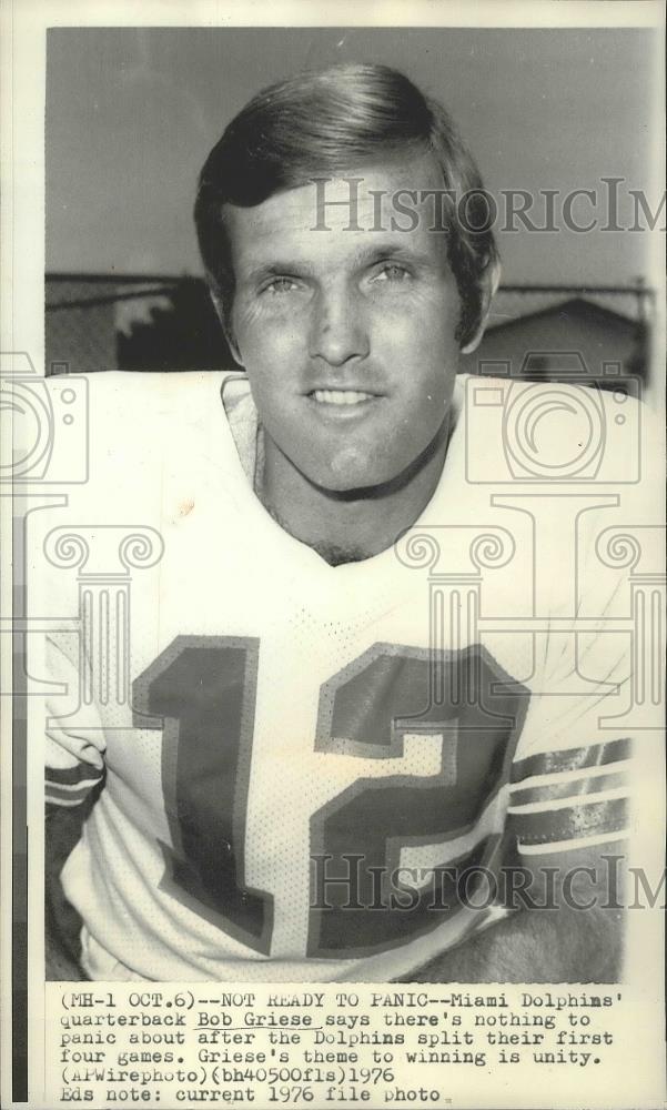 1976 Press Photo Miami Dolphins' football quarterback, Bob Griese - sps06552 - Historic Images