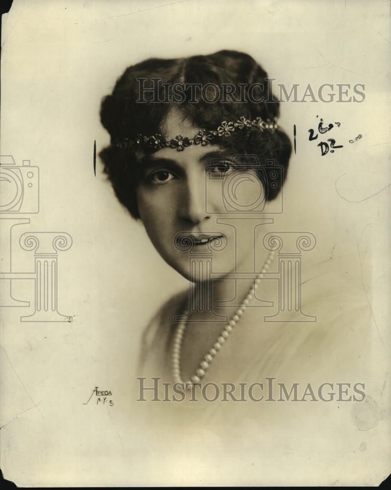 1922 Press Photo New York Baroness Leja de Toezicoff of Women Voterrs League NYC - Historic Images