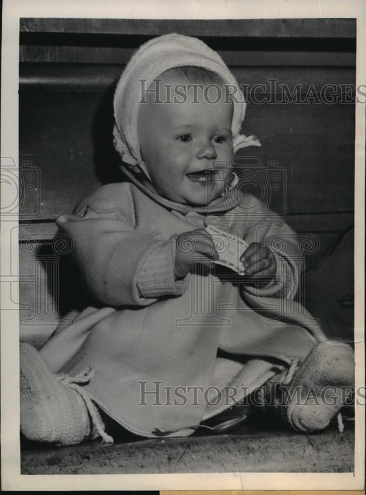 1949 Press Photo NEW YORK HOME FROM PARIS NYC - neny21466 - Historic Images