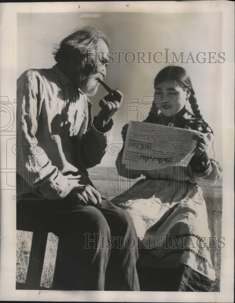 1941 Press Photo Residents Khakass Autonomous Region, Khassia, Siberia - Historic Images