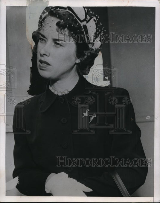1950 Press Photo Mrs Elizabeth Fry Sues for Thomas & Don Lee Estate, Los Angeles - Historic Images
