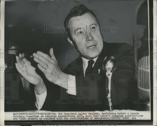 1956 Press Photo Walter Reuther testifies before a Senate Watchdog Committee - Historic Images