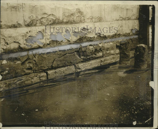 1923 Press Photo A bridge over flood waters almost underwater itself - neo13889 - Historic Images