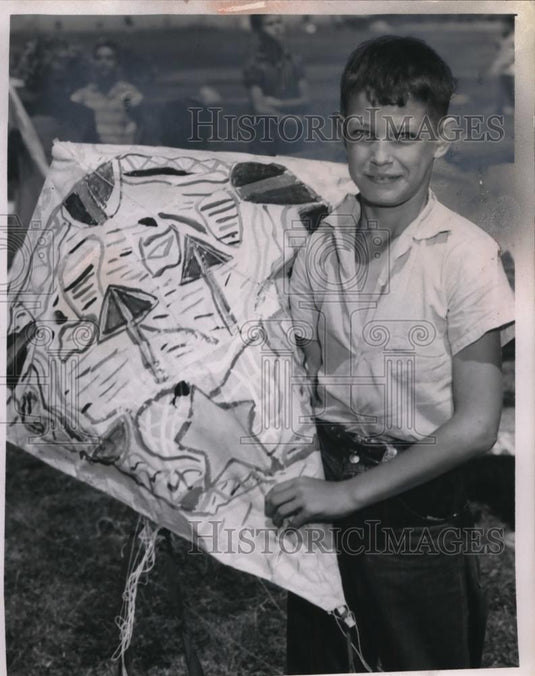 1959 Press Photo Carl Sinnel, Best Kite from William Howell Playground - Historic Images