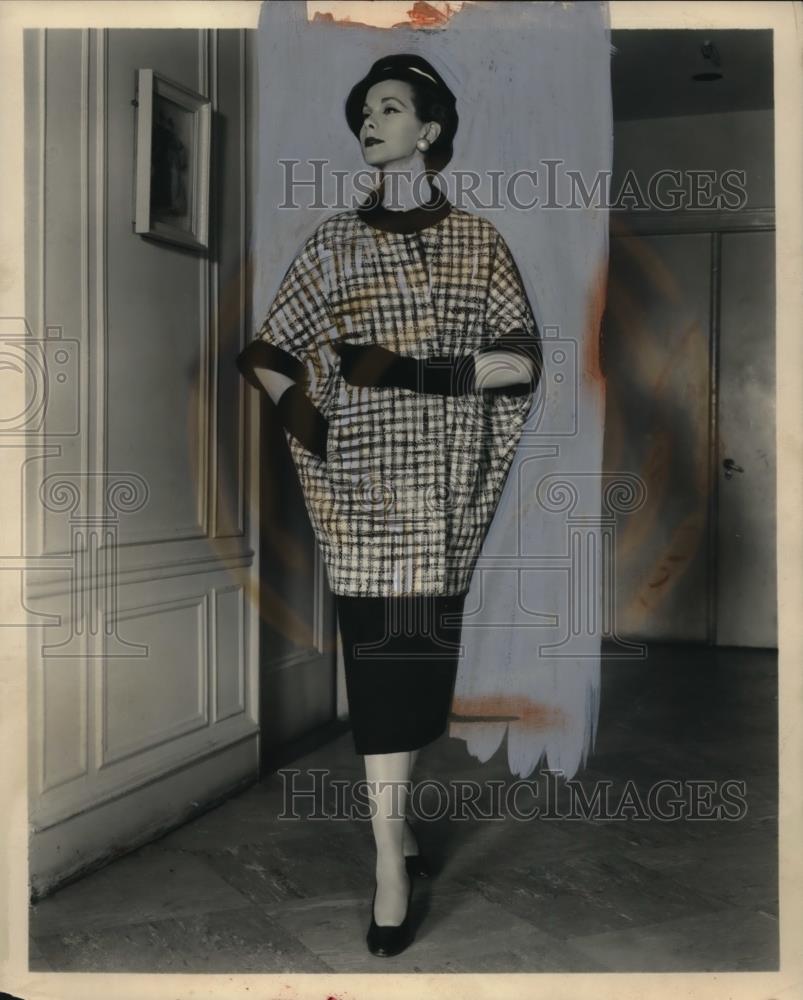 1957 Press Photo Fashion Dolman Wrap - neo14475 - Historic Images