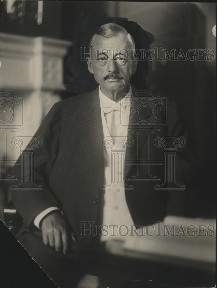 1921 Press Photo Pennsylvania Senator Penrose on Finance Committee - neo15060 - Historic Images