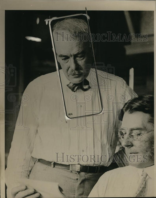 1926 Press Photo Rear Admiral Julian L Latimer who died in June of 1927 - Historic Images