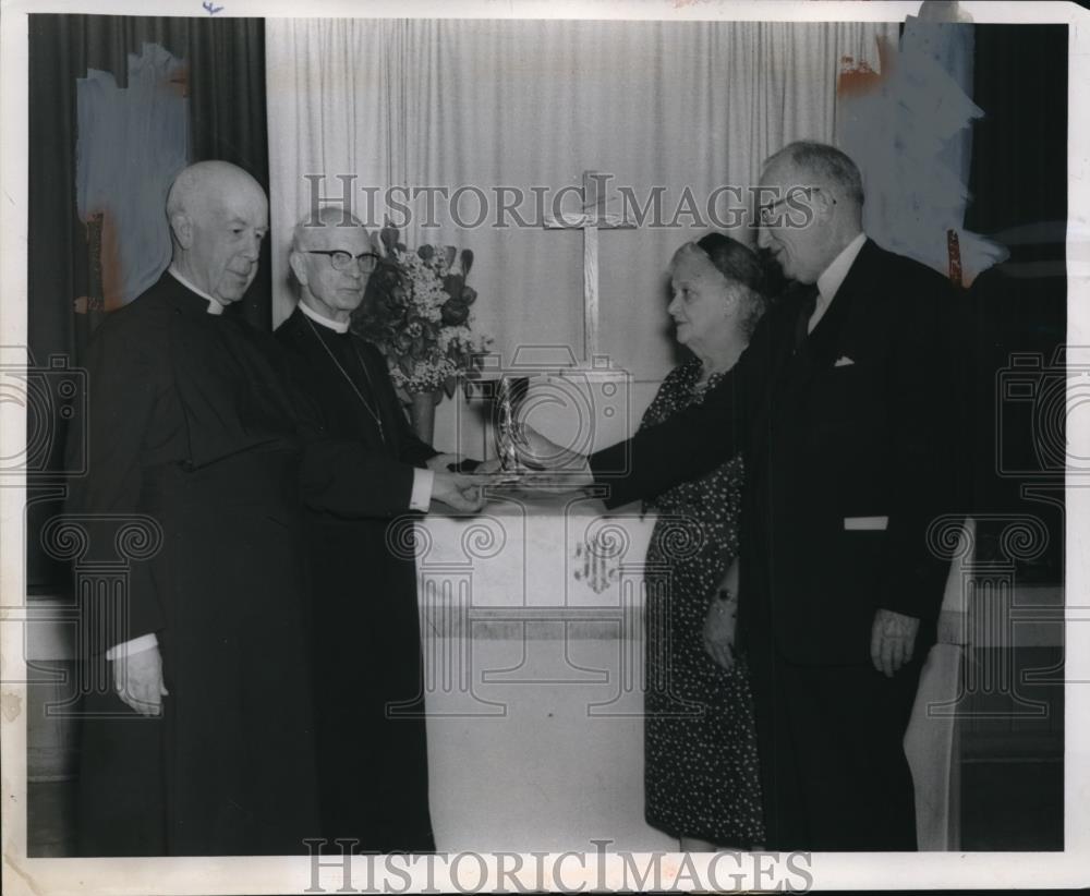1959 Press Photo R Rev Donald Wonders, Rev Phillip Brereton - neo16561 - Historic Images