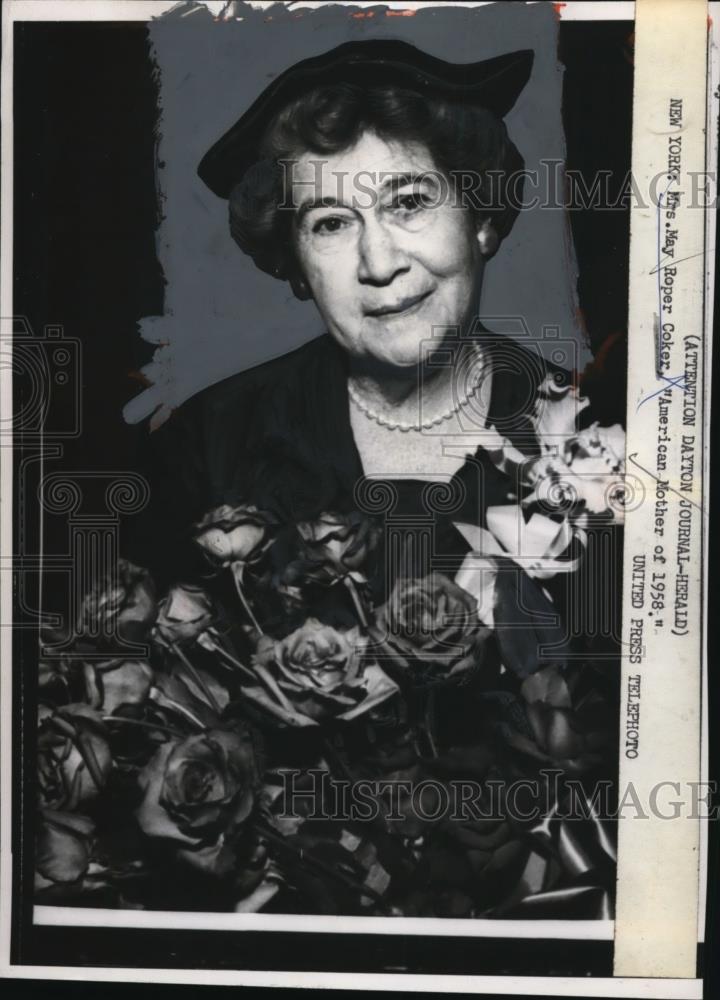 1958 Press Photo Mrs May Roper Coker American Mother of the Year 1958 - Historic Images