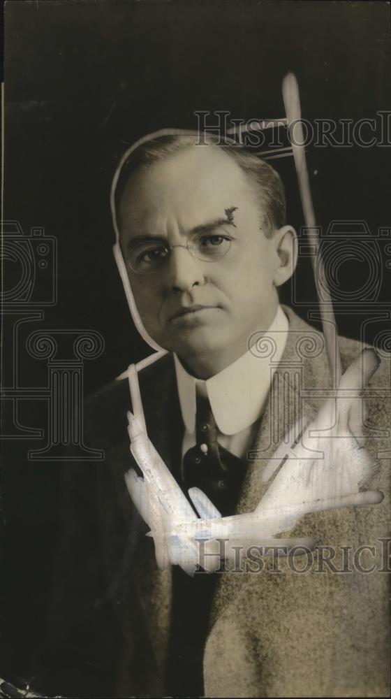1923 Press Photo Dr. Willis Whitney, Winner Perkins Medal for Submarine Detector - Historic Images
