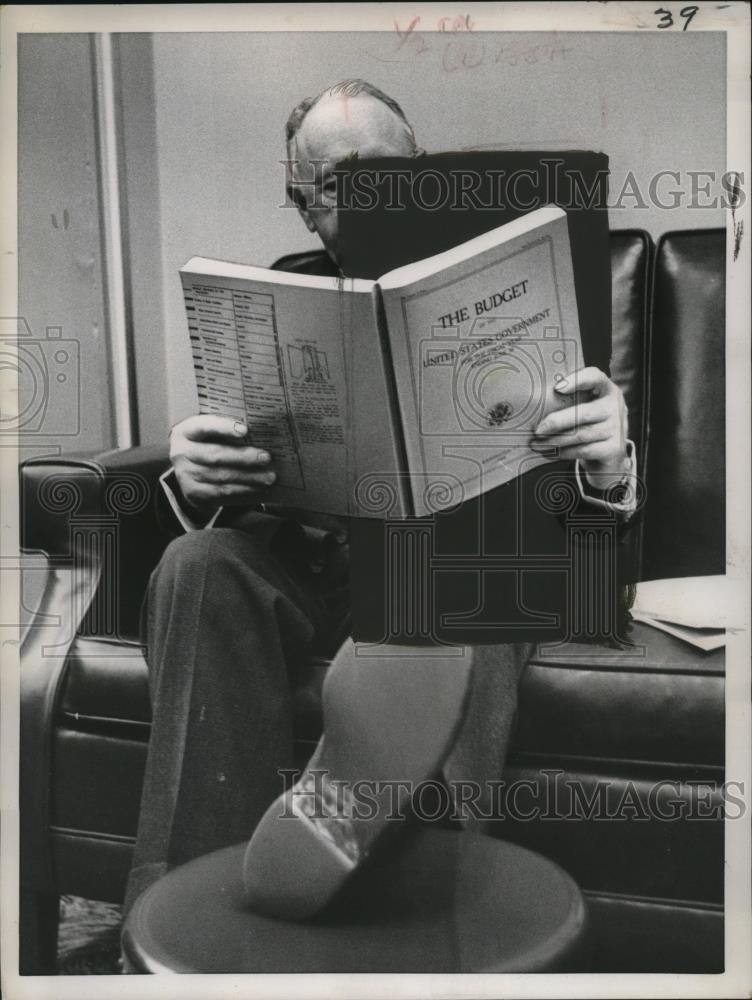 1960 Press Photo Senator Harry F Byrd of VA chairs Senate Finance Committee - Historic Images