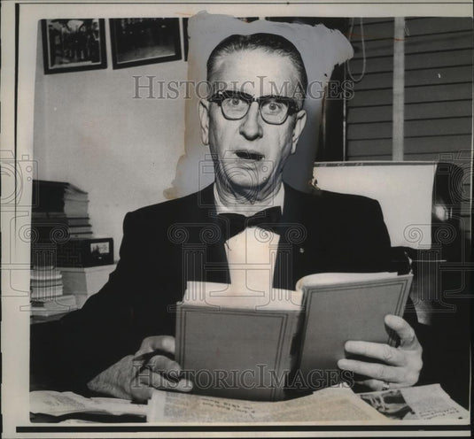 1961 Press Photo Rep Otto Passman of Iowa at House committee on foreign aid - Historic Images