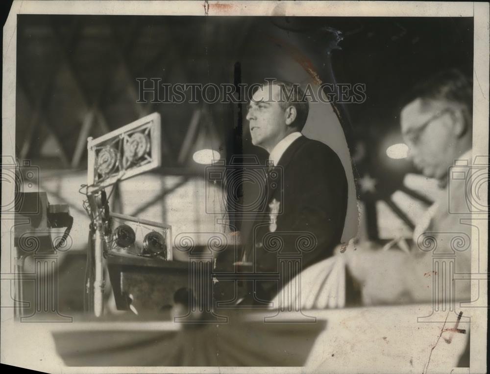 1928 Press Photo J. Bruce Kremer on stand at Democratic National Convention - Historic Images