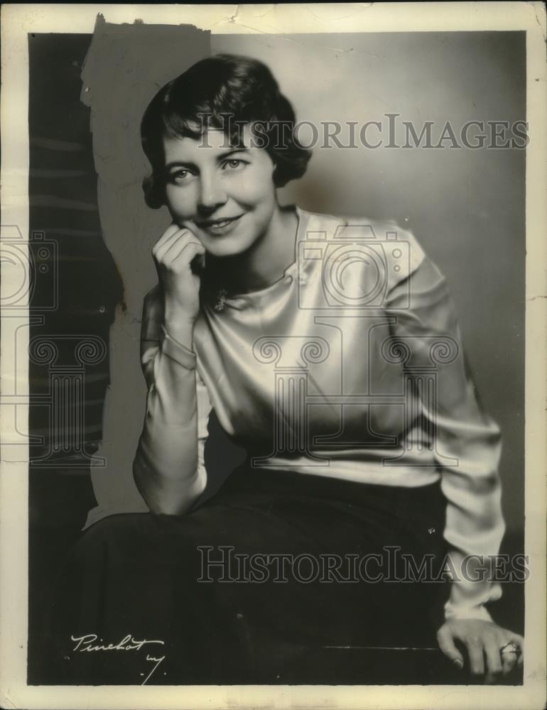 Press Photo Caroline Miller Author &amp; Pulitzer Prize Winner  - neo21878 - Historic Images