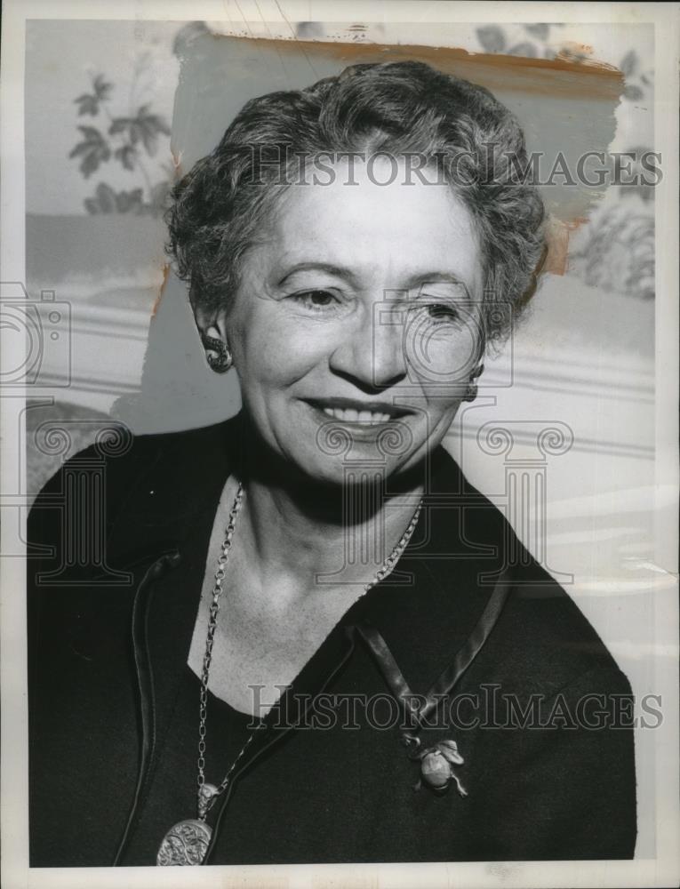 1960 Press Photo Mrs. Sherwood Anderson Widow of Author of Clyde, O. - Historic Images