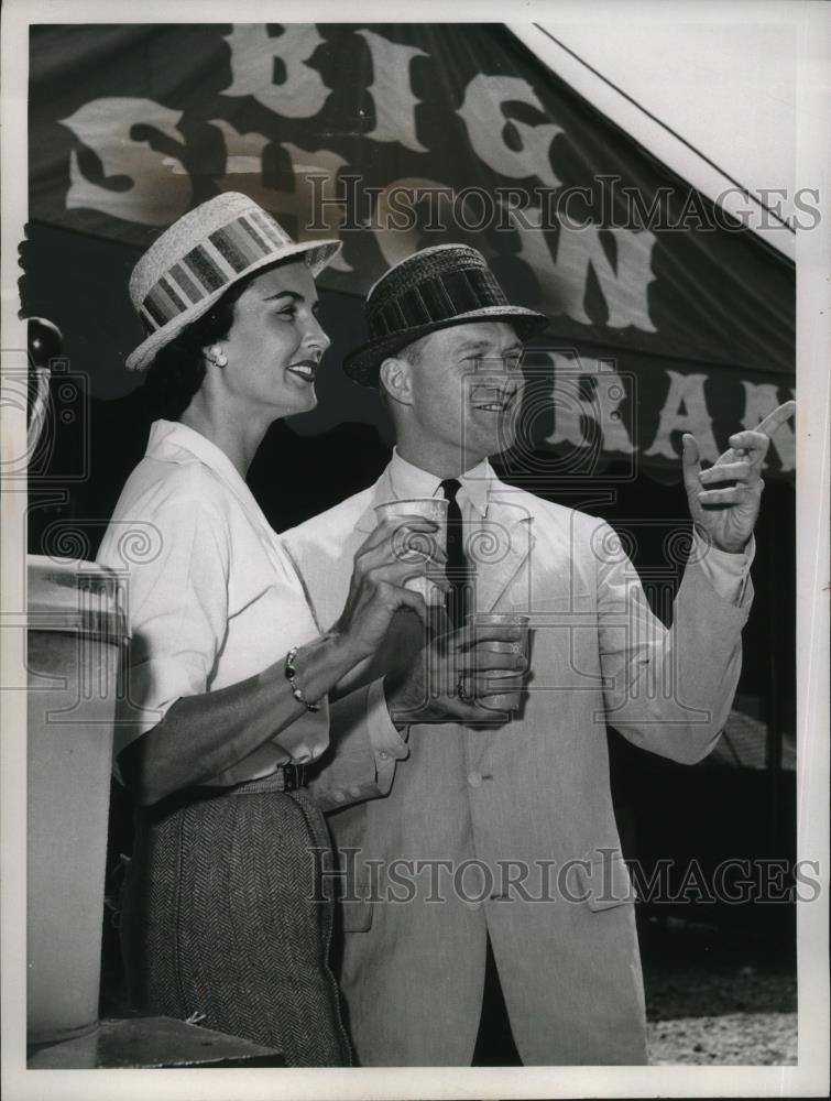 1959 Press Photo "His & Hers" - neo22793 - Historic Images