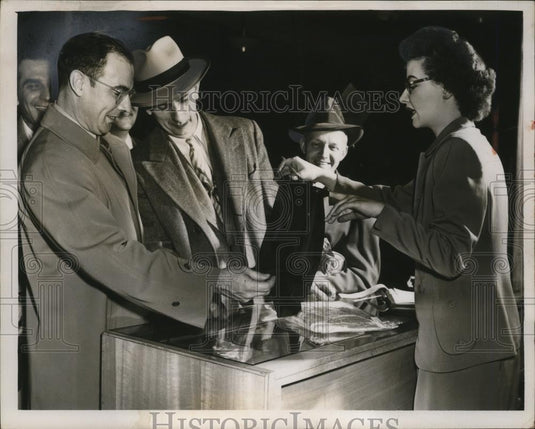 1960 Press Photo Black Panties at Gail G. Grant & Co., Painsviille, Ohio - Historic Images