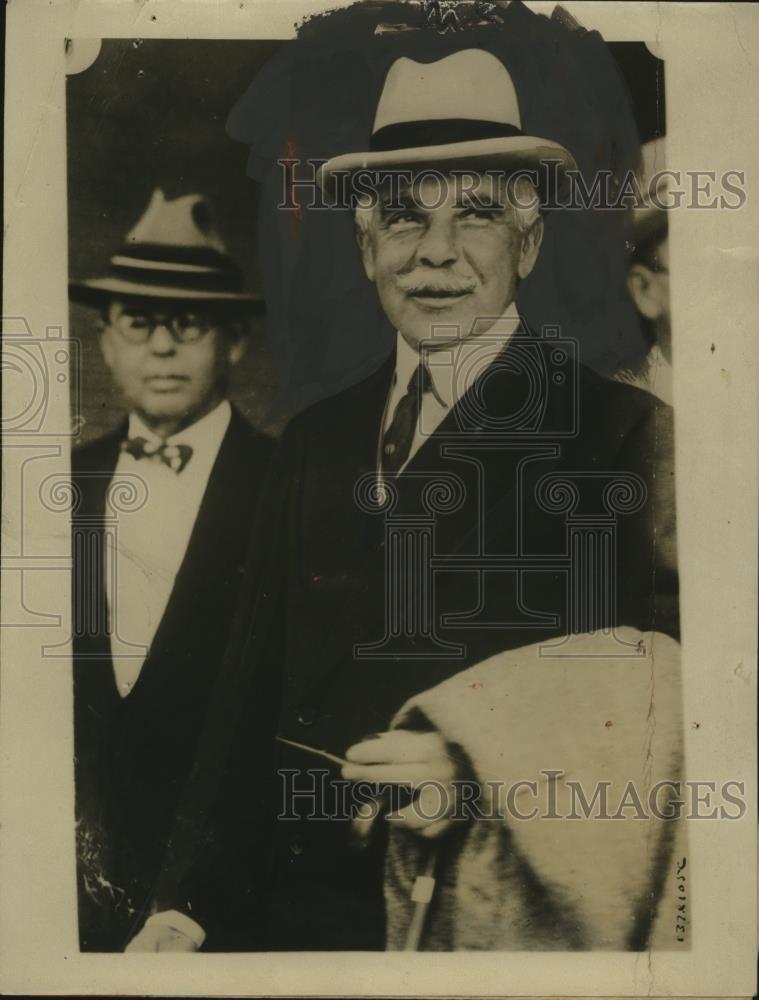 1926 Press Photo Banker Otto Kahn Visits Houston, Texas - neo25733 - Historic Images