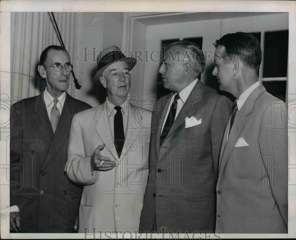1953 Press Photo Dr. Robert Johnson Shown With His Top Aids - nep04795 - Historic Images
