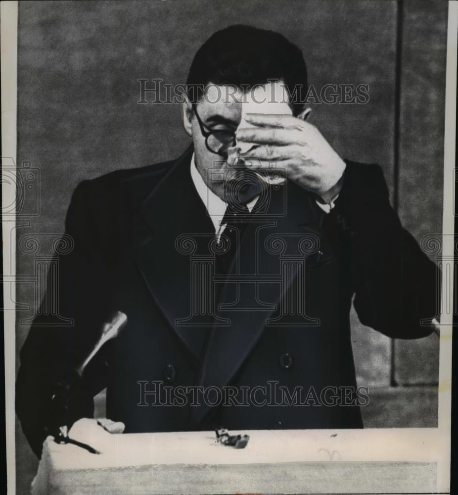 1951 Press Photo Andrei Gromyko Wipes His Brow During The Conference - nep05197 - Historic Images