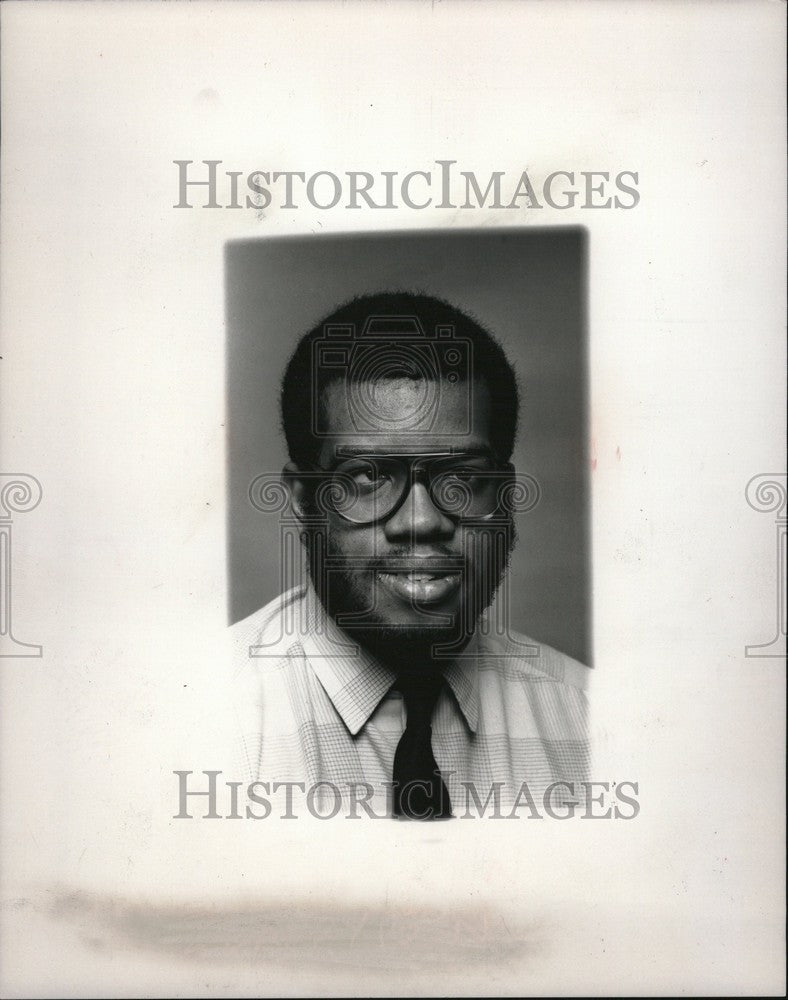 1990 Press Photo Olmstead leading Correspondent editor - Historic Images