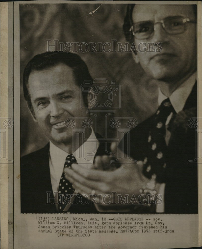 1974 Press Photo Gov William G Milliken state of state - Historic Images