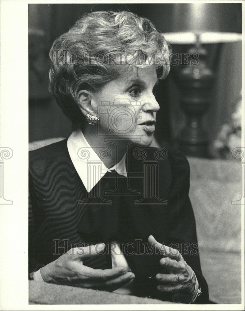 1982 Press Photo Judith Krantz romance novelist - Historic Images