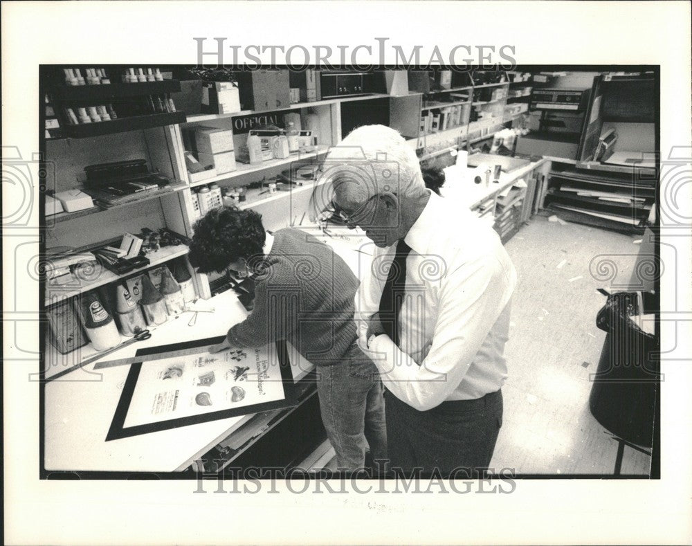 1987 Press Photo W.B. Don Err - Historic Images