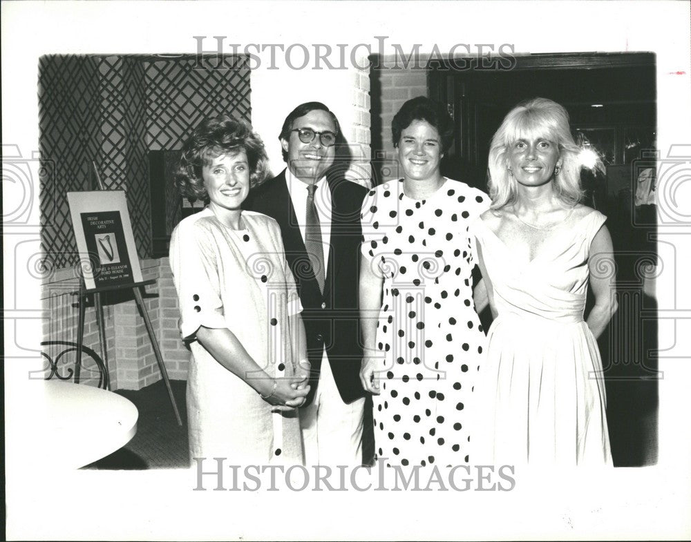 1990 Press Photo Paul Alandt Lynn Ford Bon Secours - Historic Images