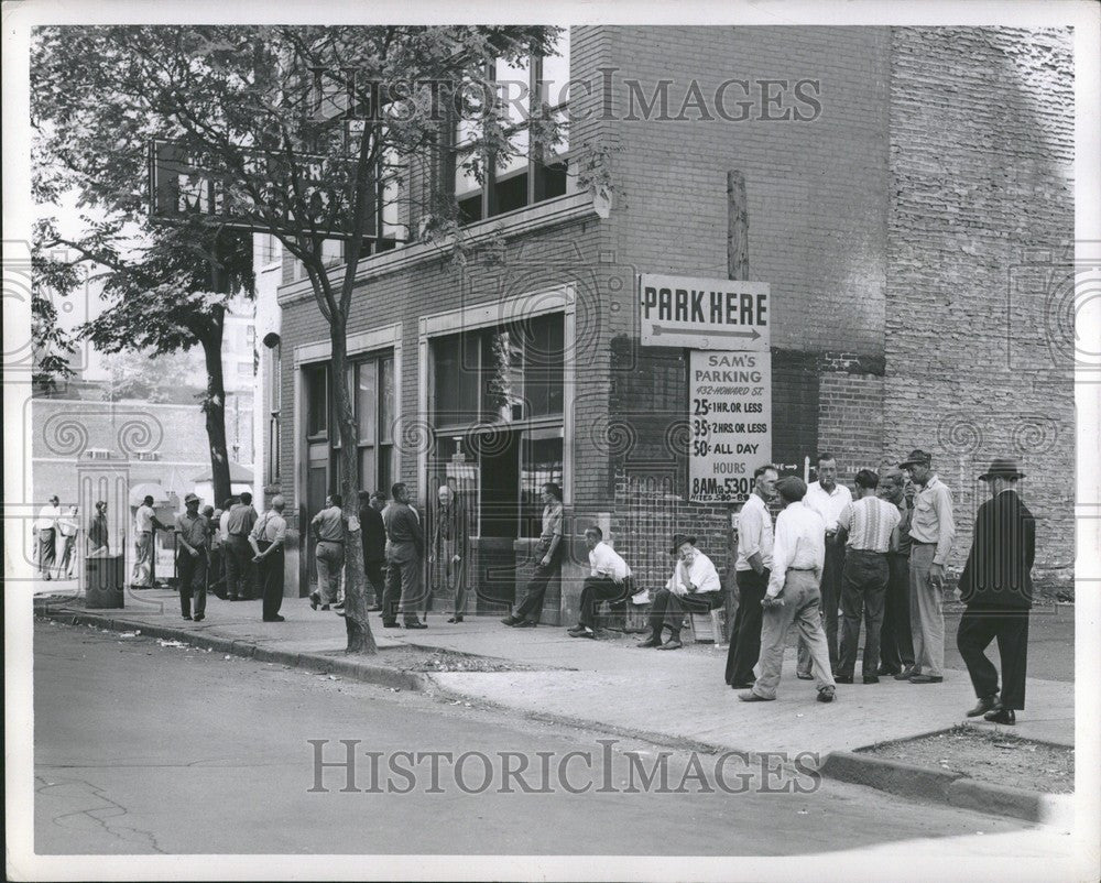 1953 Press Photo skid row parking - Historic Images