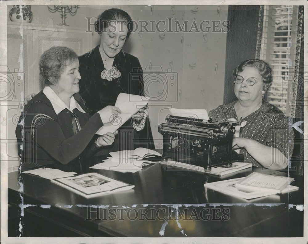 1935 Press Photo Mrs. Pliny W. Marsh - Historic Images