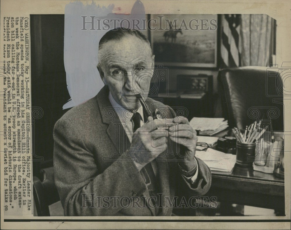 1977 Press Photo Senate Majority Leader Mike Mansfield - Historic Images