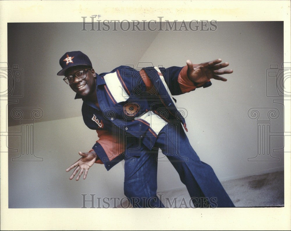 1992 Press Photo john mason wjlb fashion sports dj - Historic Images