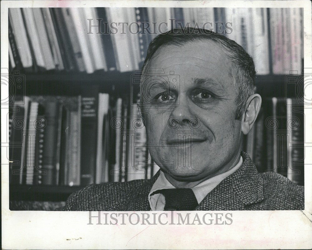 1973 Press Photo Principal Brownlee School Discipline - Historic Images