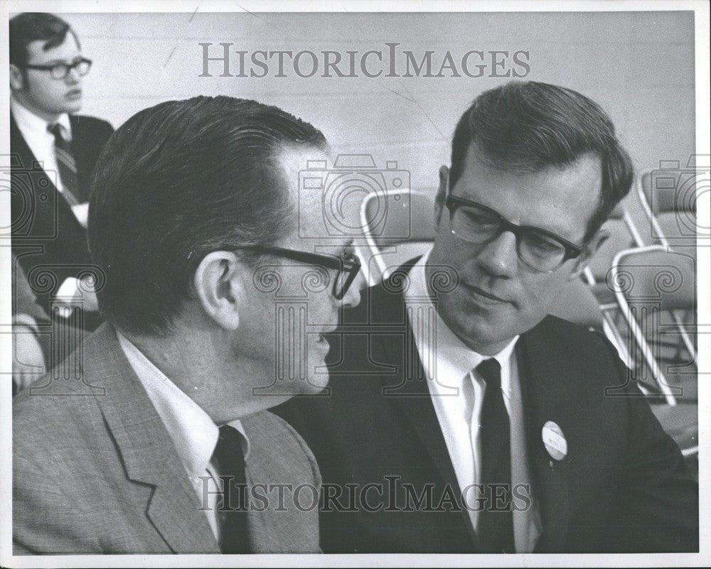 1969 Press Photo senator veteran michigan democrat - Historic Images