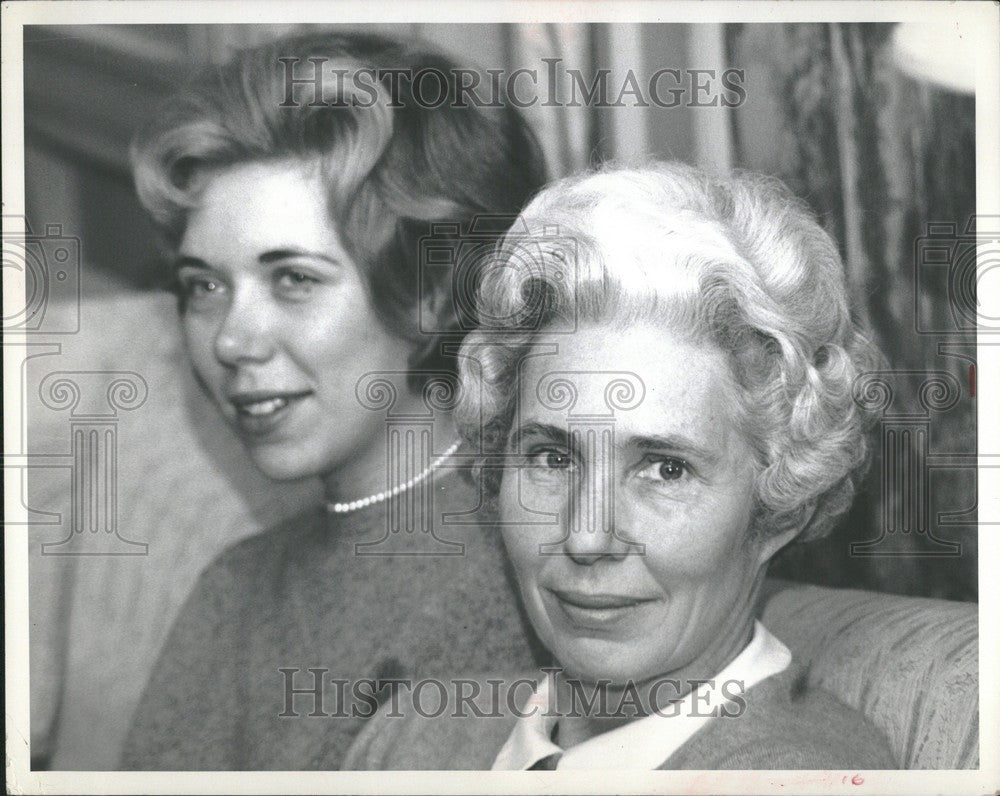 1965 Press Photo Kay Wunsch Josephine  novelist - Historic Images