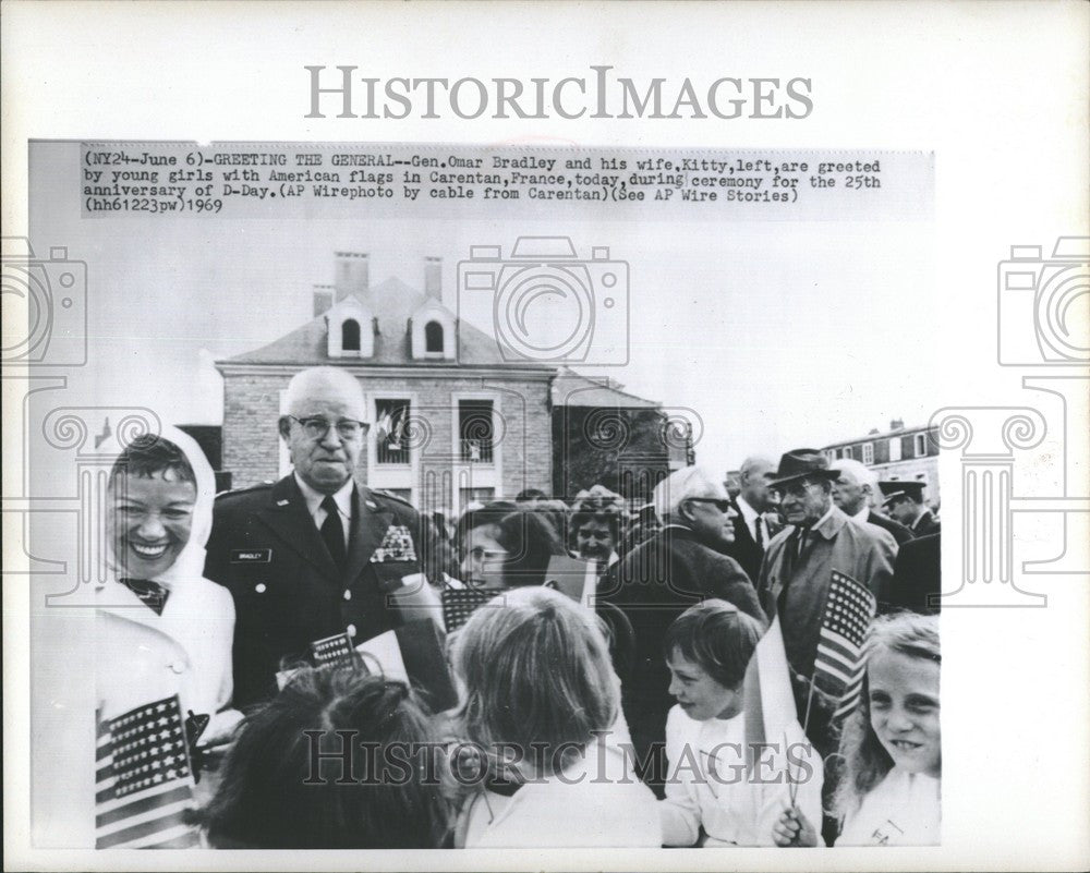 1980 Press Photo Gen Omar Bradly France - Historic Images