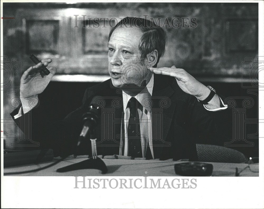 1982 Press Photo W. Michael Blumenthal - Historic Images