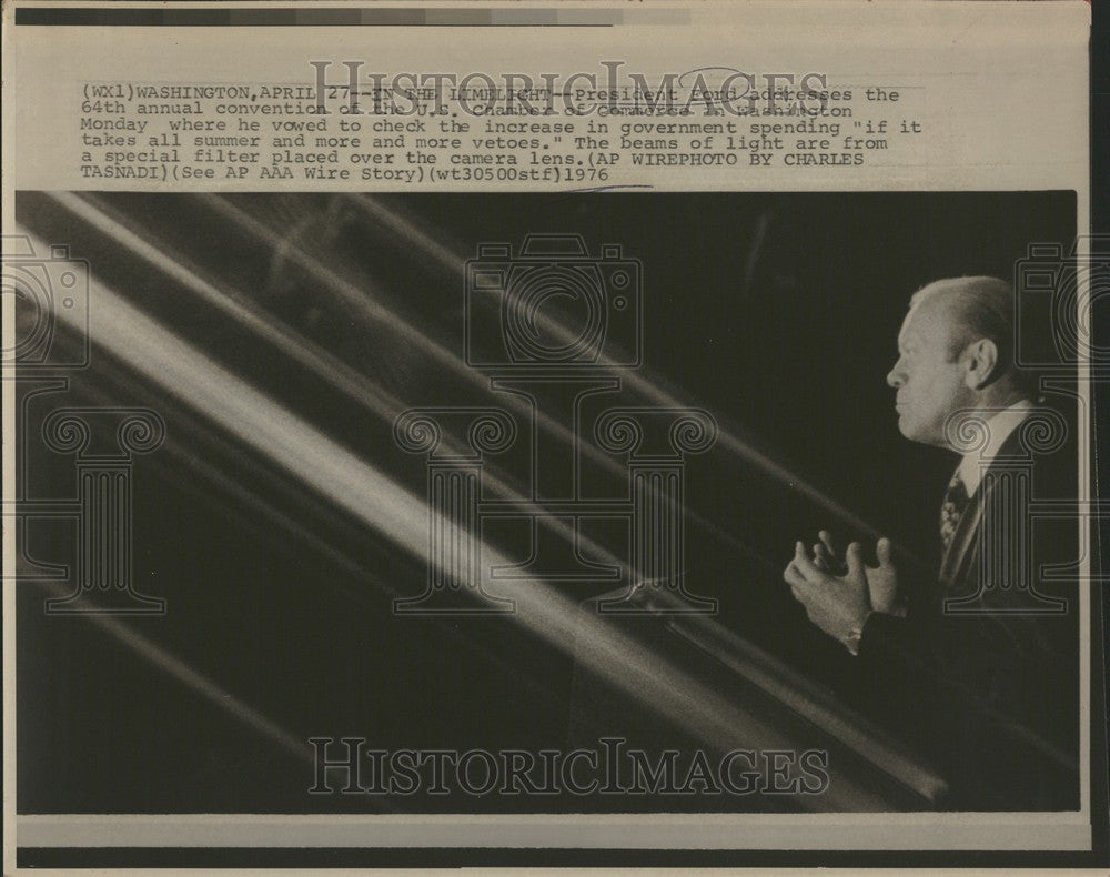 1976 Press Photo President Gerald Ford Chamber Commerce - Historic Images