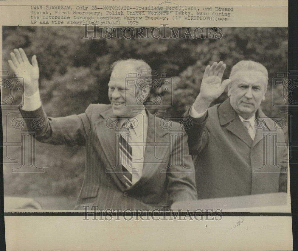 1975 Press Photo President Ford Edward Gierek Motorcade - Historic Images