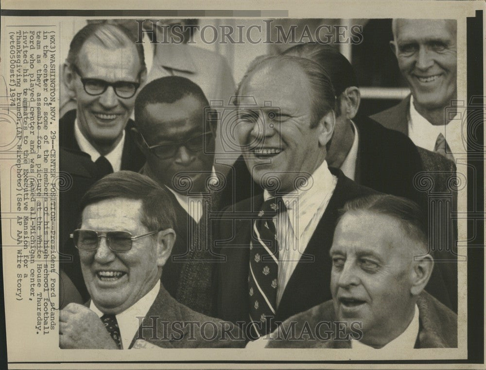 1974 Press Photo Gerald R. Ford President Nixon pardon - Historic Images