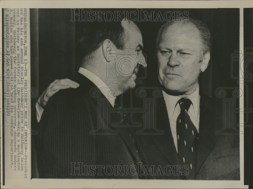 1975 Press Photo President Gerald Ford Stanley Hathaway - Historic Images