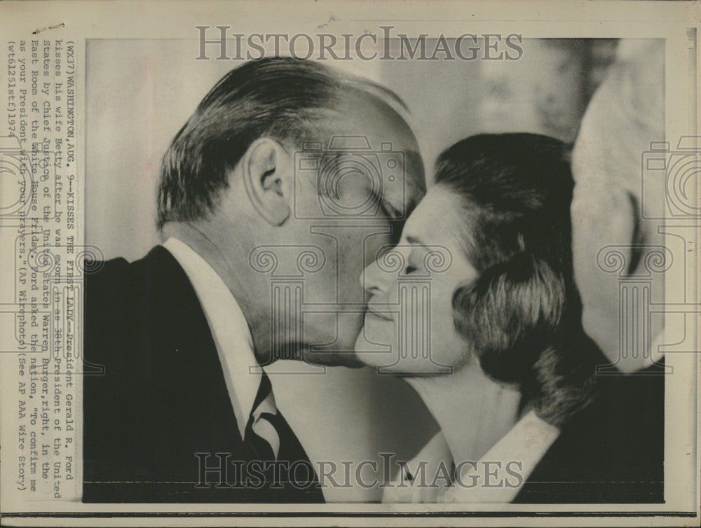 1974 Press Photo Gerald Ford President United States - Historic Images