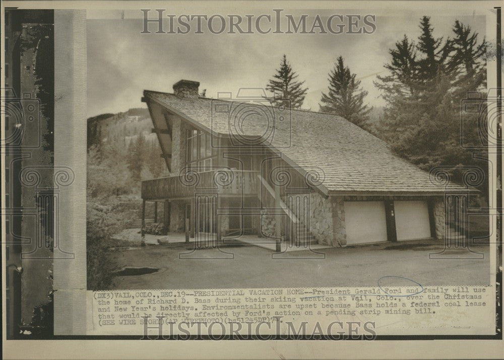 1974 Press Photo President Gerald Ford, Vail vacation - Historic Images