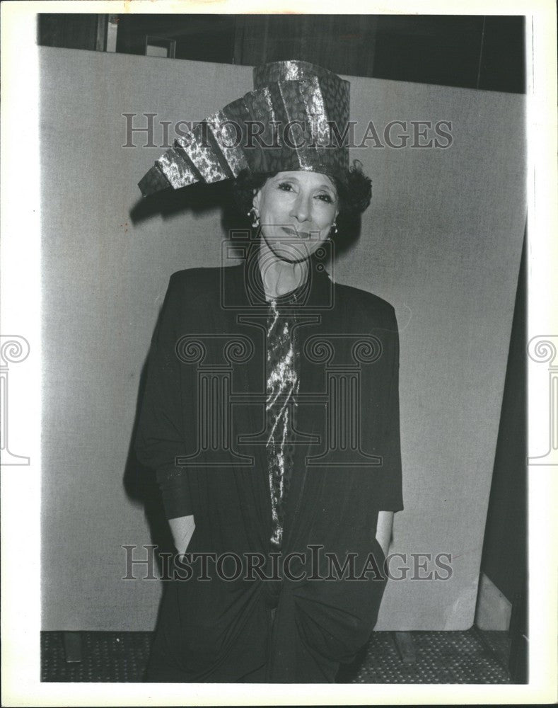 1986 Press Photo Phyllis Makra Fashion Show - Historic Images