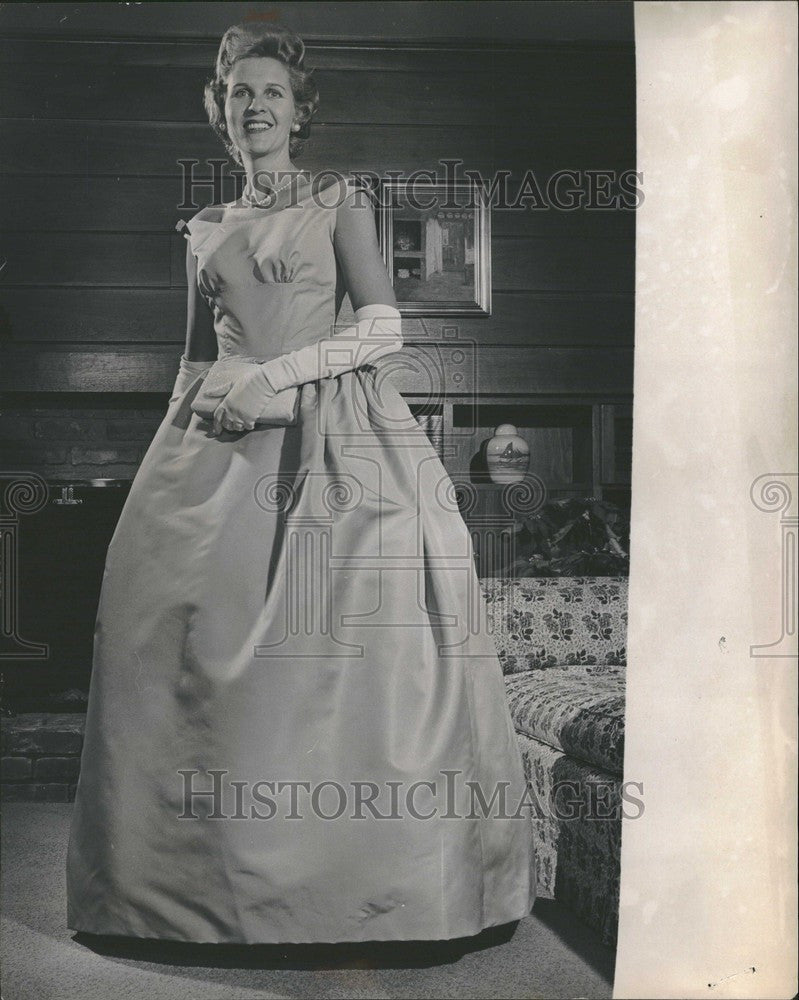 1960 Press Photo Niyo Ran - Historic Images